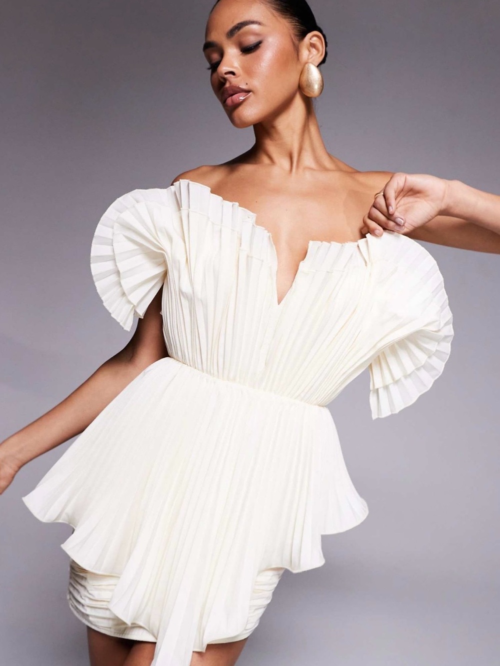 ASOS DESIGN Cream/Buttermilk Pleated Ruffle Mini Dress US 6 NWT